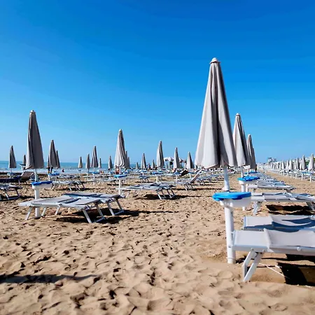 Sybil * Lido di Jesolo